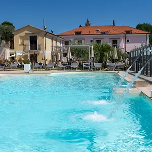 Il Casale - Wellness E Piscina Riscaldata Italië