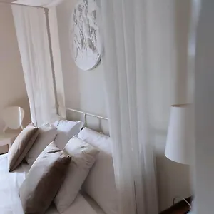 Palazzo Mattei Bed and breakfast